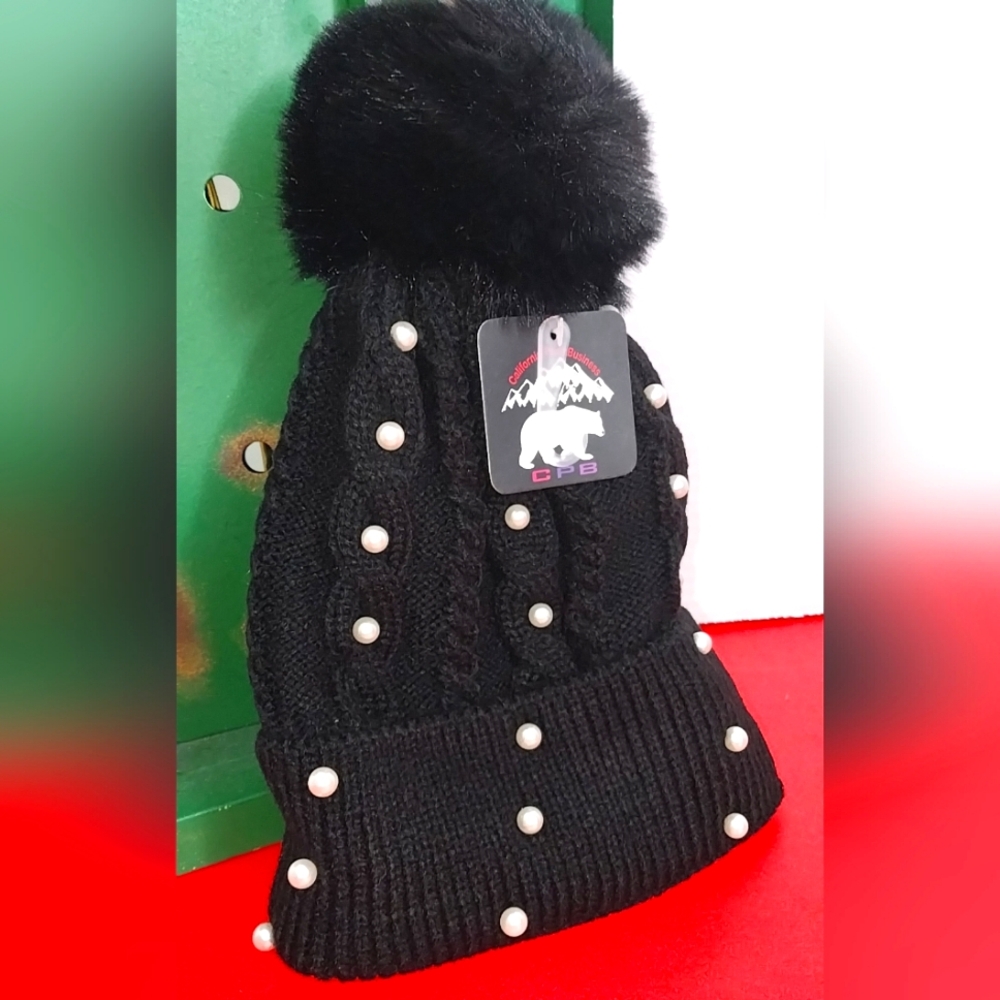 Womens Beanie Warm Hat Fuzzy Knit Ball Cap - Picture 2 of 13